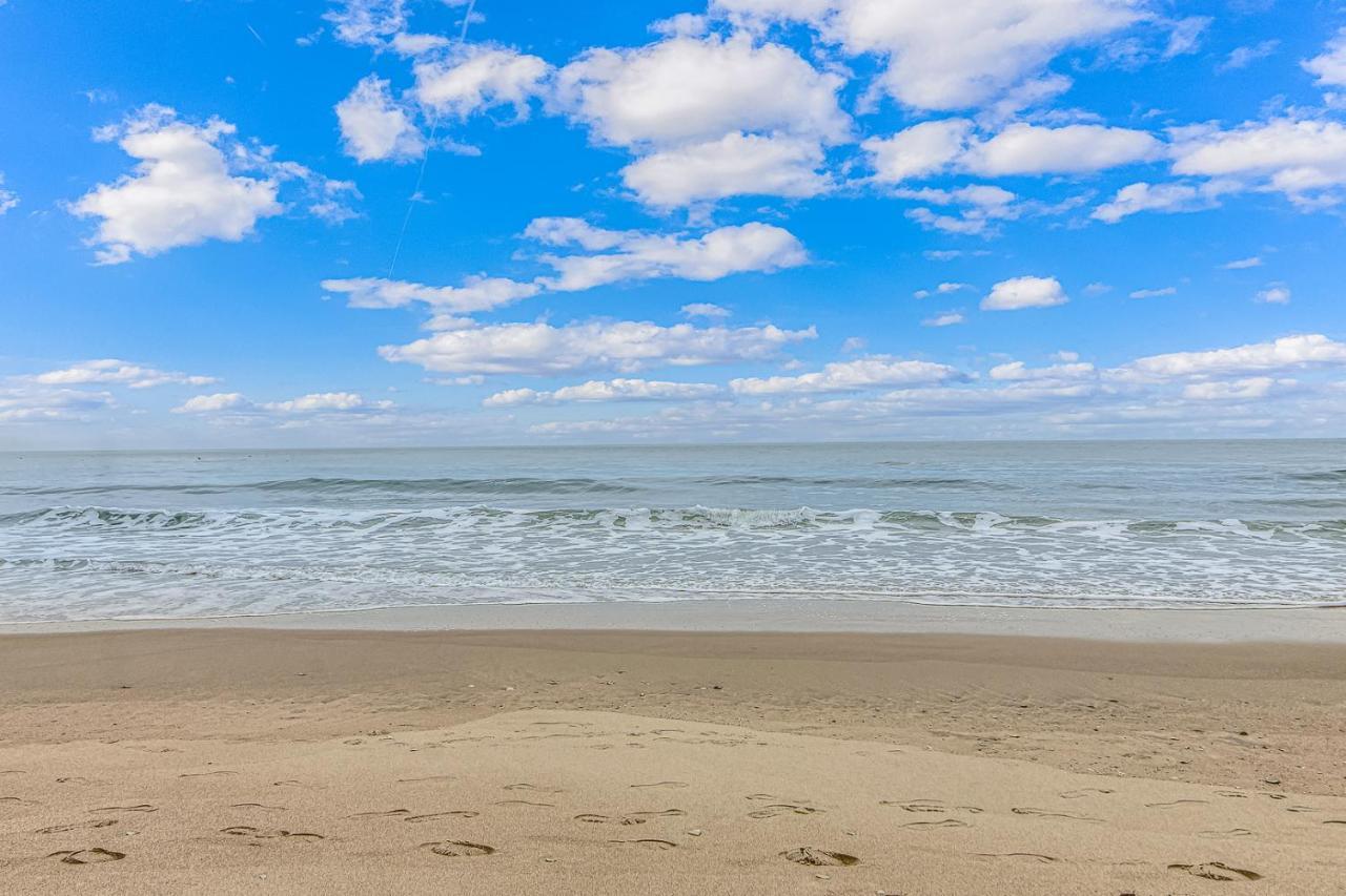 Oceanfront 2 Bedroom Suite With Incredible Views! Carolinian 630 マートルビーチ エクステリア 写真