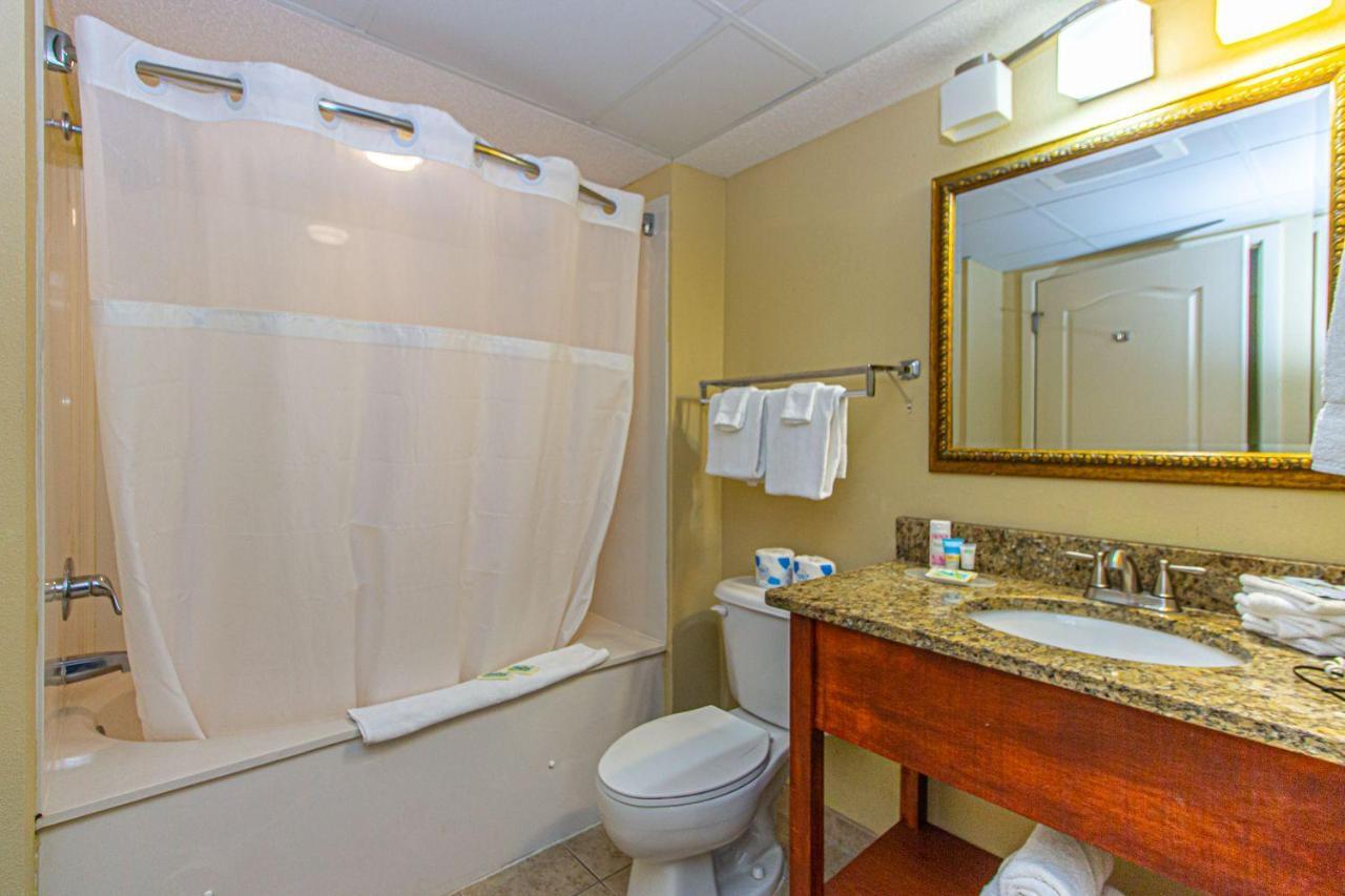 Oceanfront 2 Bedroom Suite With Incredible Views! Carolinian 630 マートルビーチ エクステリア 写真